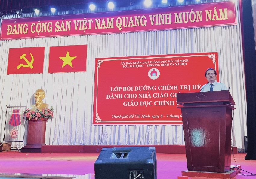 Khai mạc Hội nghị bồi dưỡng, tập huấn chính trị hè năm 2022 dành cho đội ngũ nhà giáo  trên địa bàn Thành phố Hồ Chí Minh